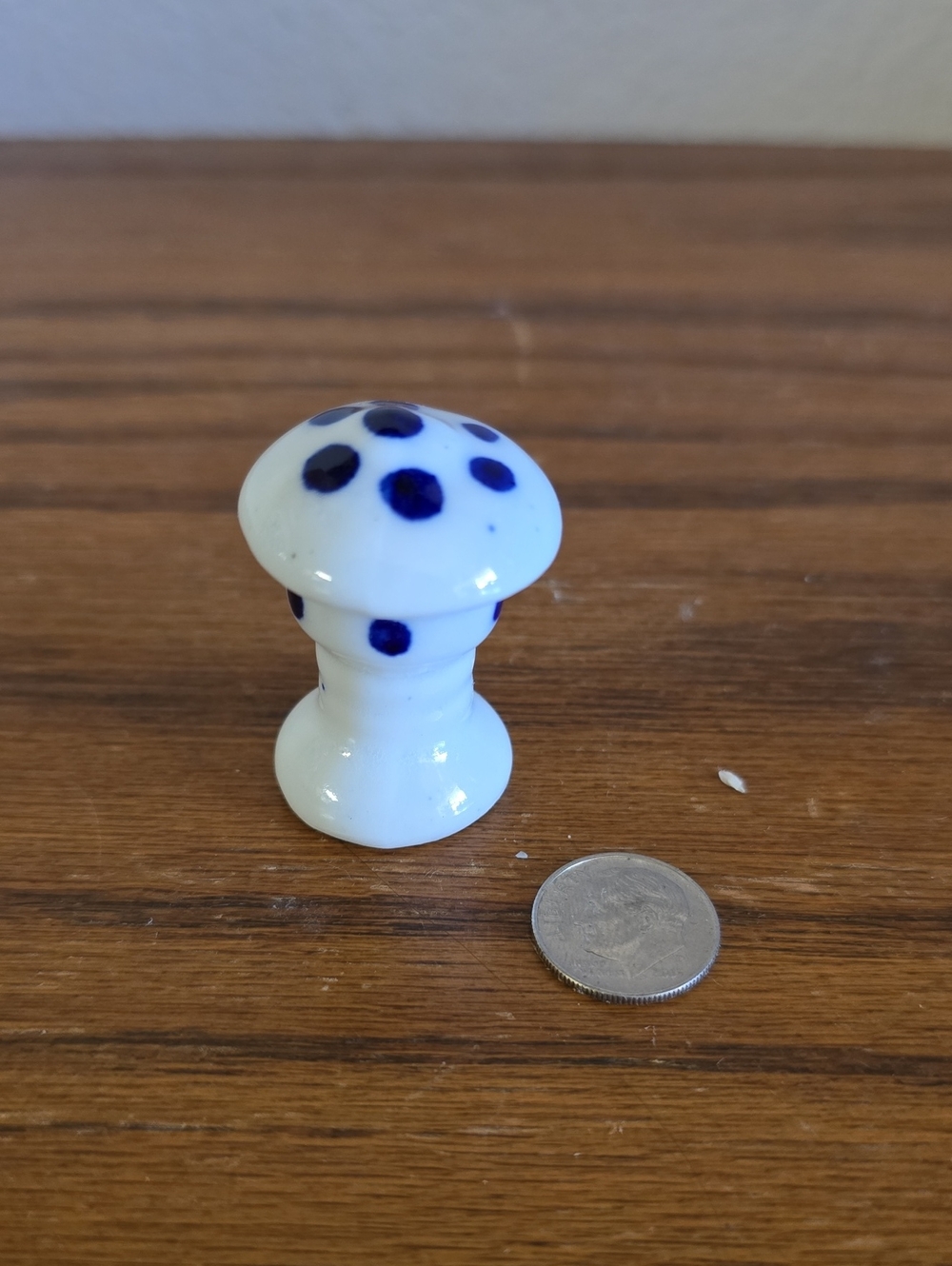 White Ceramic Mushroom Peg with Blue Polka Dots Tote 12, Box 1